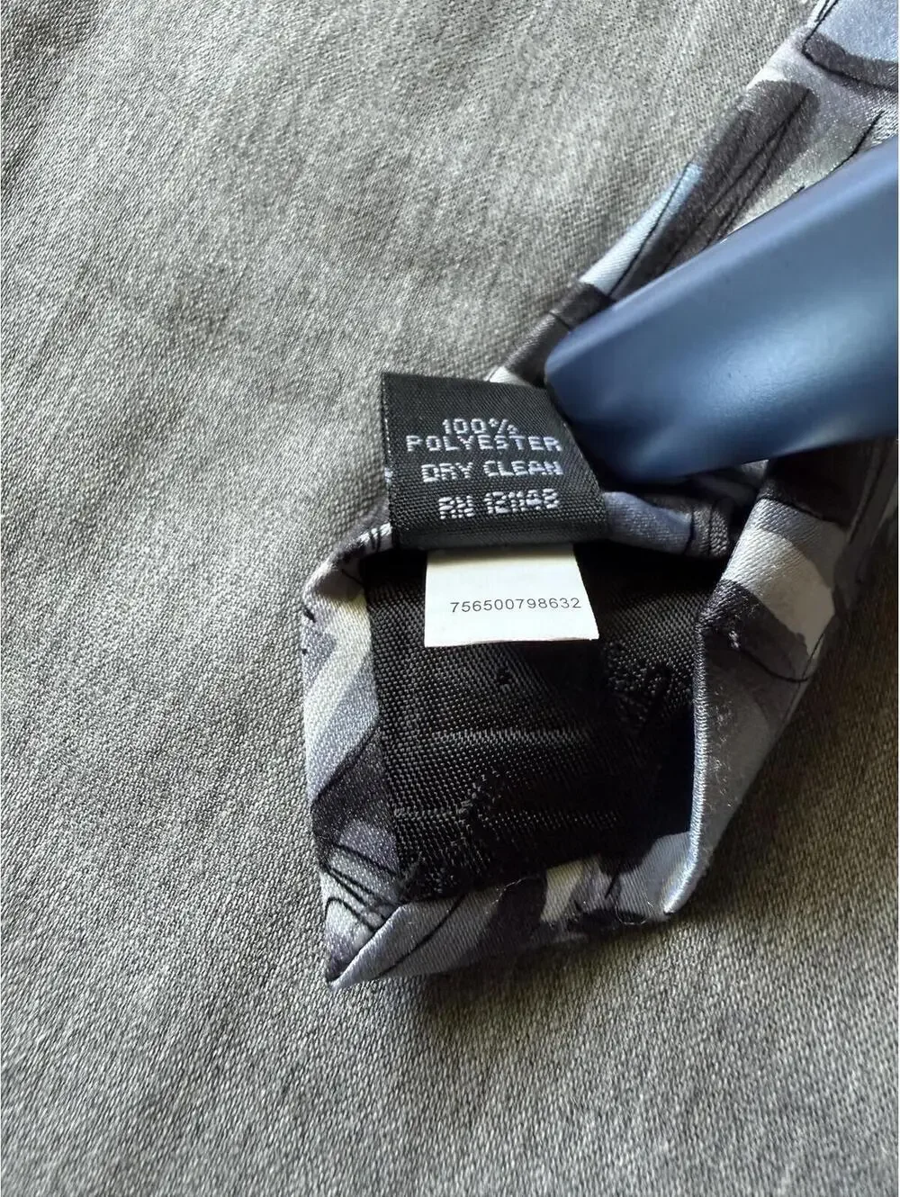 J. Garcia Mens Tie Uncorrected Manuscript Collection 55 Grey Blue 3.5'x 58'